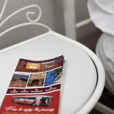 Elite Del Centro Storico Νάπολη