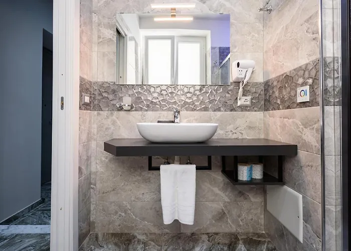 Elite Del Centro Storico Νάπολη