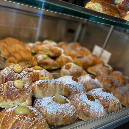 Elite Del Centro Storico 4*